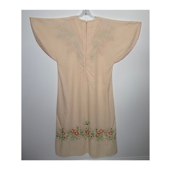Vintage Leandra Embroidered Floral Caftan peach Dress flutter sleeves medium - Picture 14 of 16